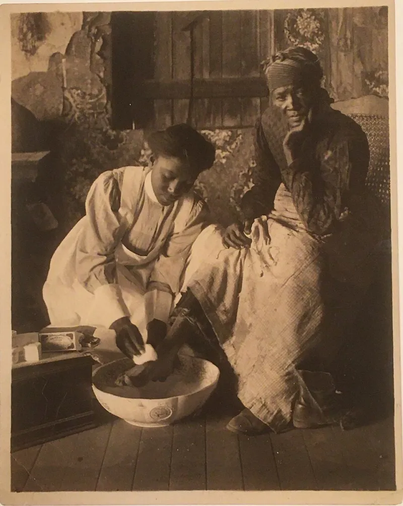 The Woman the Schools Wouldn't Take In Who Taught the Doctors Who Built Modern Medicine