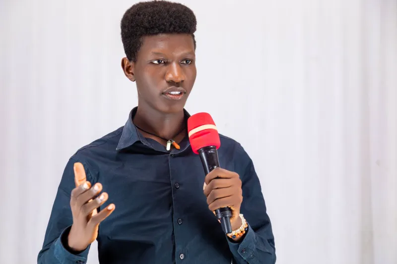 The Pause Before the Power: Seven Communicators Who Turned a Speech Struggle Into a Superpower